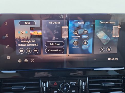 New 2026 Nissan Pathfinder SL w/ SL Premium Package FWD image 11