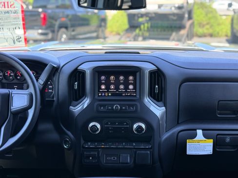 New 2026 GMC Sierra 2500 Pro image 14