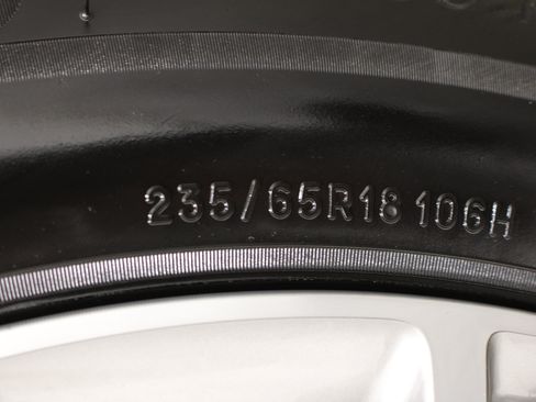 Used 2019 Cadillac XT5 Luxury FWD image 40