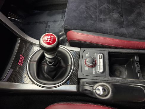 Used 2017 Subaru WRX STI AWD/4WD image 30