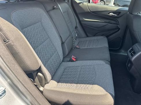 Used 2024 Chevrolet Equinox LT FWD image 22