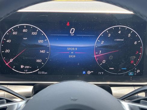 Used 2026 Mercedes-Benz GLC 300 4MATIC image 37