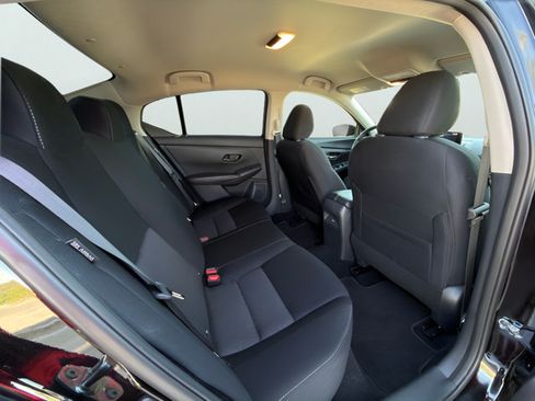 Certified 2025 Nissan Sentra SV FWD image 25