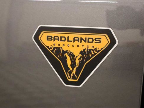 Certified 2021 Ford Bronco Badlands image 22