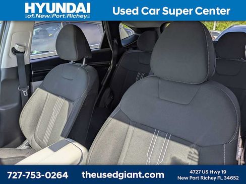 Used 2024 Hyundai Tucson SEL FWD image 3