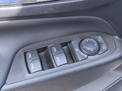 Used 2024 Chevrolet Equinox RS image 19