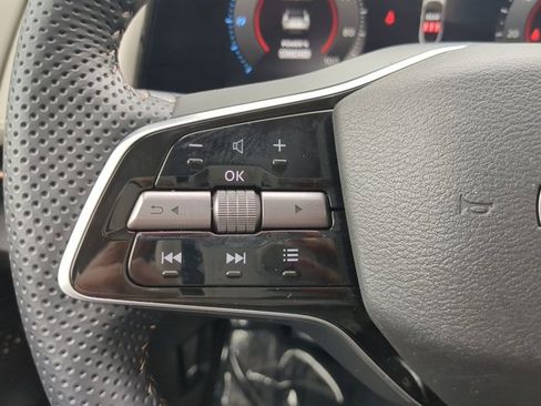 Certified 2024 Nissan Ariya FWD image 25