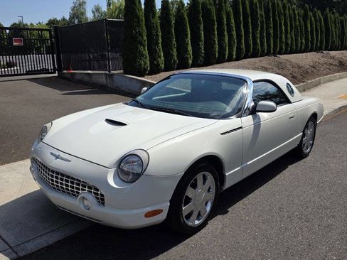 Used 2002 Ford Thunderbird Deluxe 2dr Convertible image 3