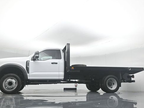 New 2025 Ford F450 XL w/ XL Chrome Package image 7