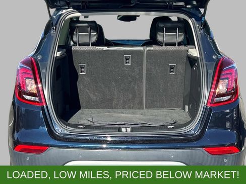 Used 2021 Buick Encore Preferred w/ Safety Package II image 12