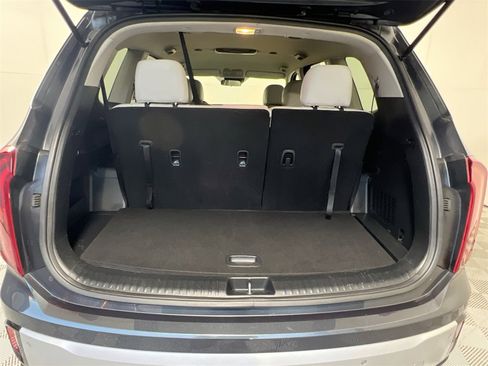 Certified 2024 Kia Telluride S image 26