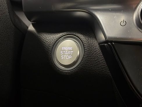 Used 2022 Kia Telluride SX w/ Towing Package image 21