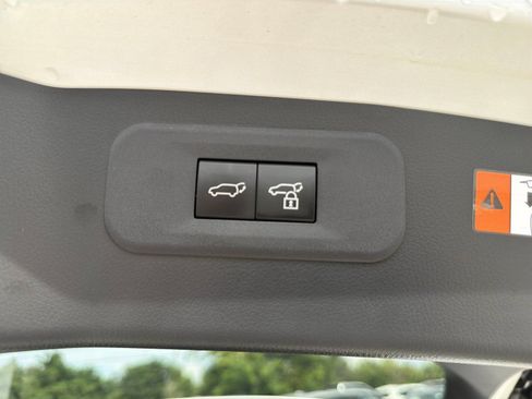 Used 2025 Lexus NX 250 FWD w/ Accessory Package (K3) image 12