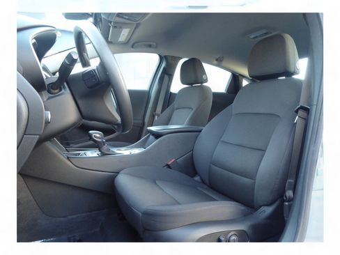 Used 2023 Chevrolet Malibu LT image 15