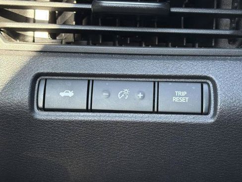 Certified 2025 Nissan Altima 2.5 SR w/ SR Premium Package FWD image 13