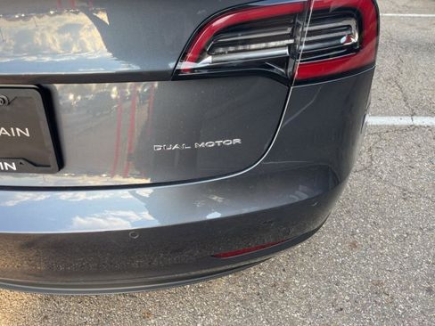 Used 2021 Tesla Model 3 Long Range image 8