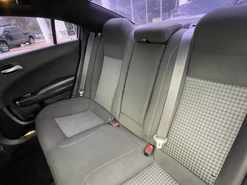 Used 2022 Dodge Charger R/T w/ Blacktop Package image 22