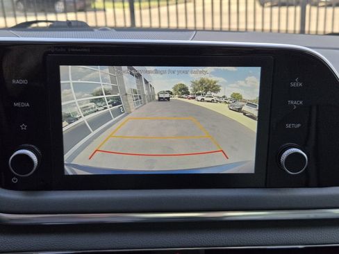 Used 2021 Hyundai Sonata SEL w/ Convenience Package FWD image 12