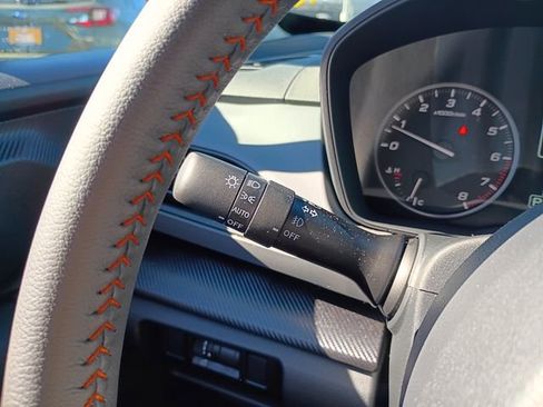 New 2026 Subaru Crosstrek 2.5i Limited w/ Crosstrek Mirror Package image 28