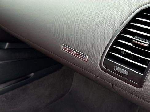 Used 2015 Audi R8 V8 image 32