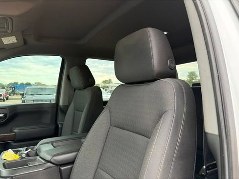 Used 2020 GMC Sierra 1500 SLE w/ SLE Value Package AWD/4WD image 12