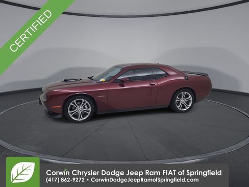 Used 2022 Dodge Challenger R/T w/ Shaker Package RWD image 8