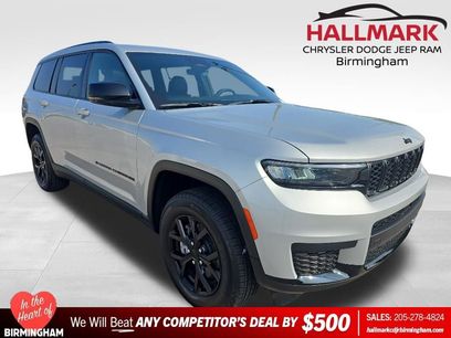 Used 2025 Jeep Grand Cherokee L Altitude