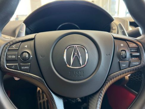 Used 2017 Acura NSX image 20