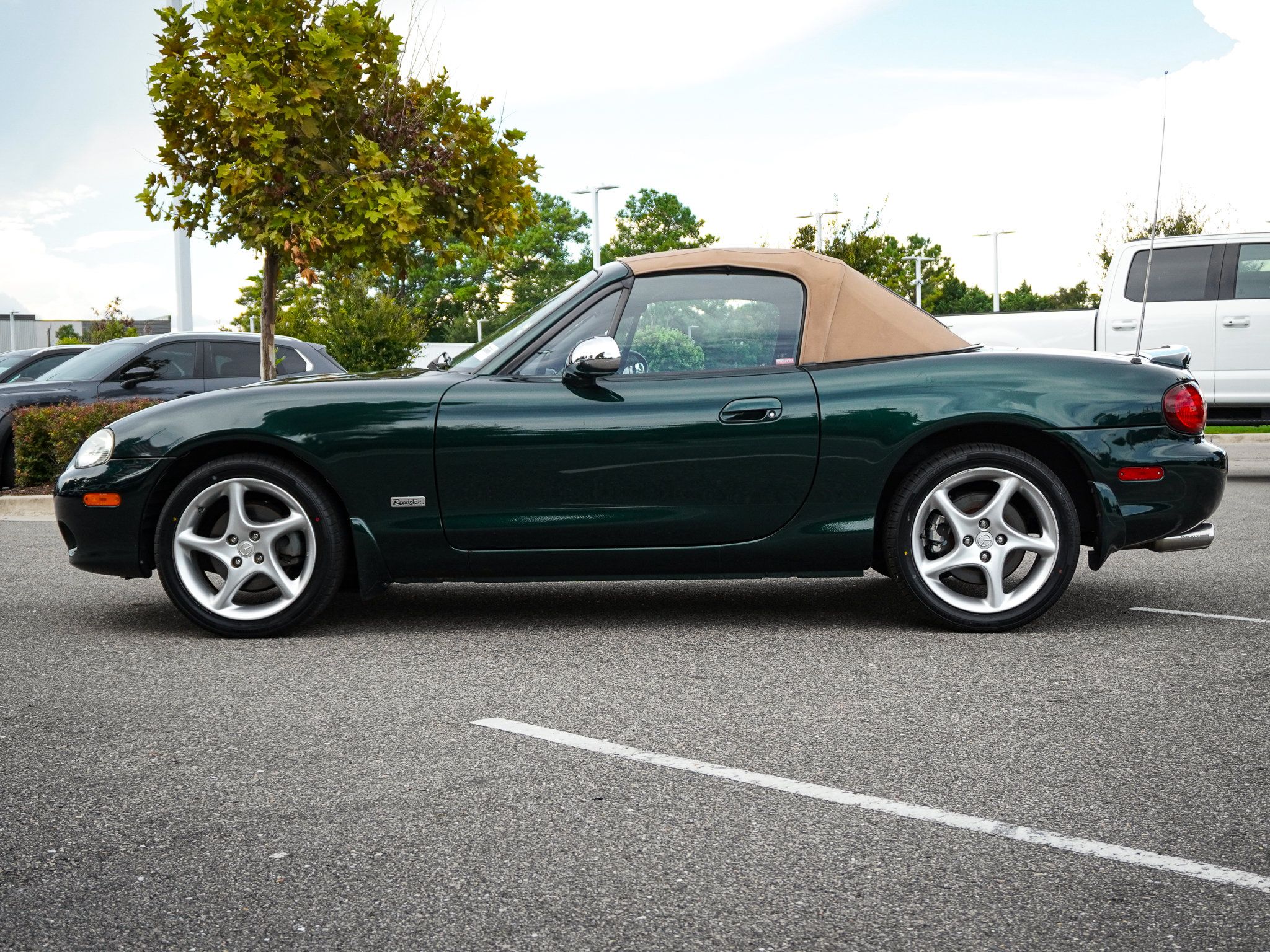 Used 2002 MAZDA MX-5 Miata LS RWD image 7
