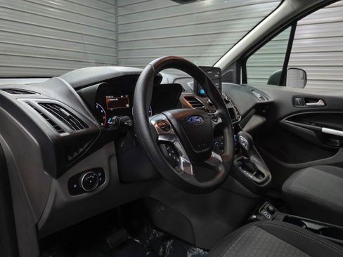 Used 2020 Ford Transit Connect XLT FWD image 13