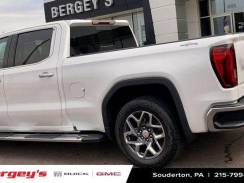 Certified 2022 GMC Sierra 1500 SLT w/ SLT Premium Plus Package AWD/4WD image 8