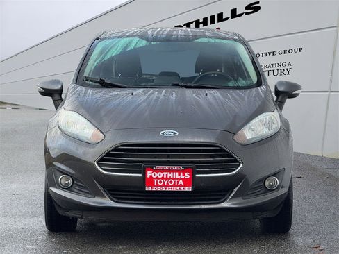 Used 2016 Ford Fiesta SE w/ Equipment Group 201A image 2