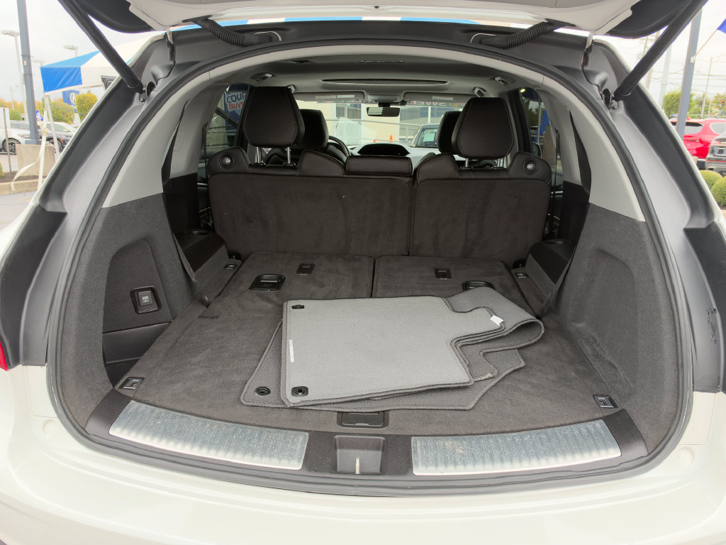 Used 2020 Acura MDX w/ Technology Package AWD/4WD image 15