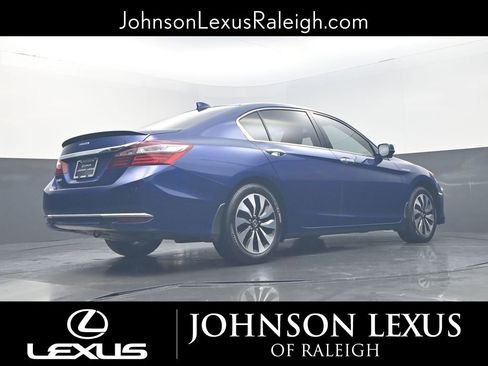 Used 2017 Honda Accord Hybrid Sedan image 20