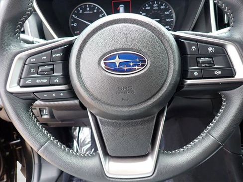 Used 2025 Subaru Ascent Premium AWD/4WD image 17