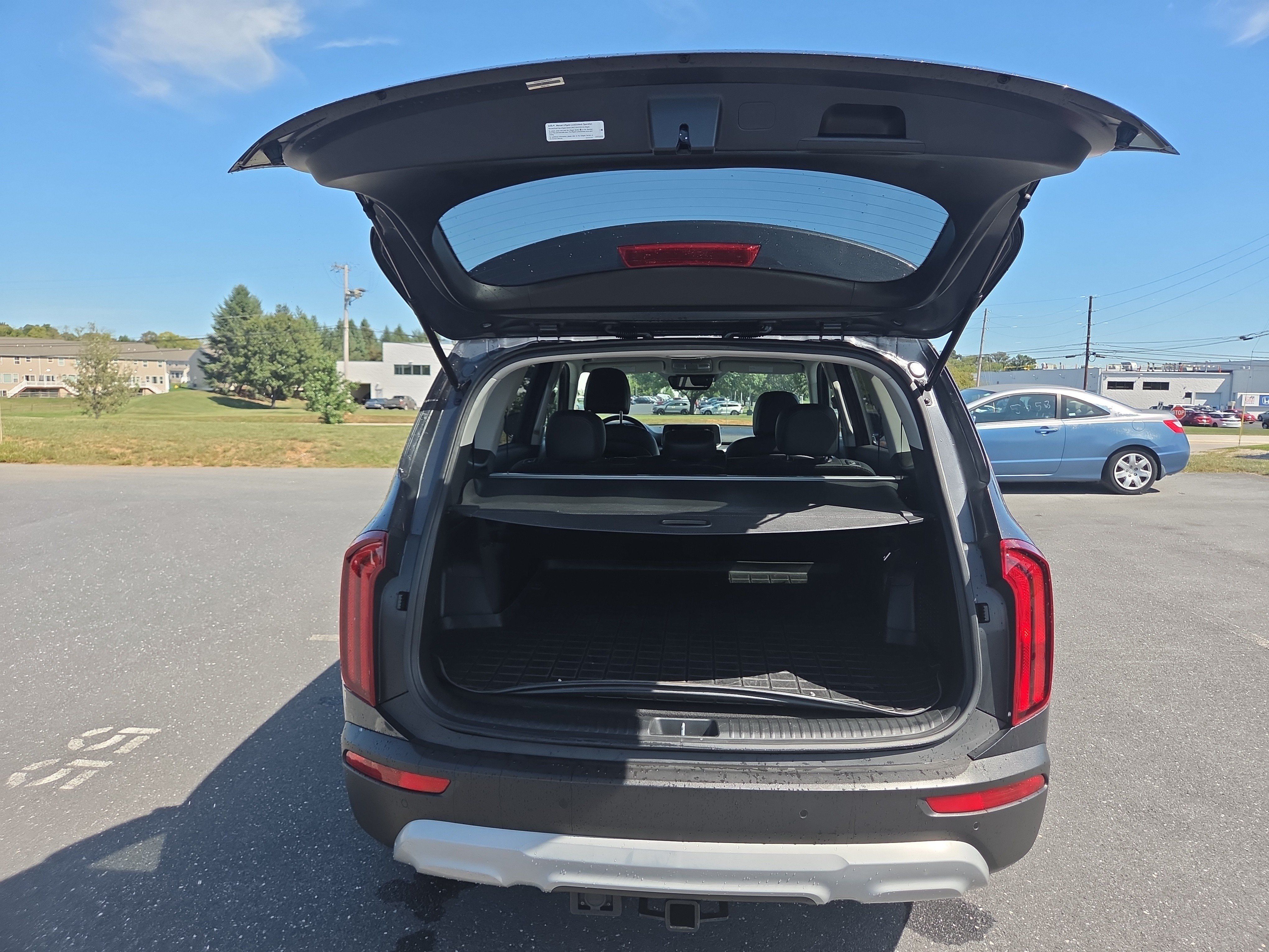 Used 2022 Kia Telluride LX AWD/4WD image 24