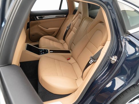 Certified 2018 Porsche Panamera 4S AWD/4WD image 29