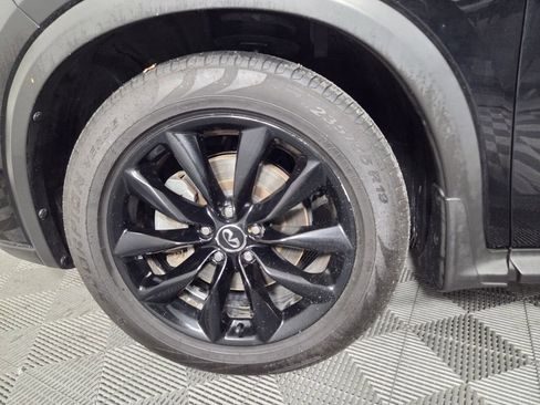 Used 2019 INFINITI QX50 Luxe w/ Cargo Package image 10