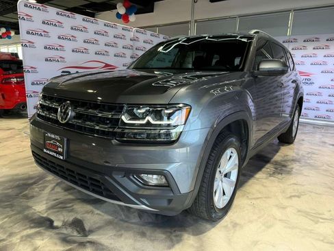 Used 2019 Volkswagen Atlas SE FWD image 2