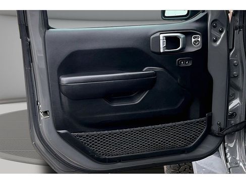 Used 2020 Jeep Gladiator Sport w/ Quick Order Package 24S image 23