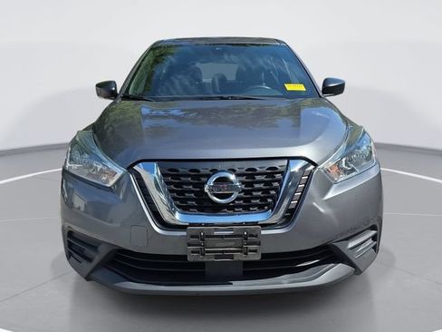 Used 2020 Nissan Kicks S FWD image 9