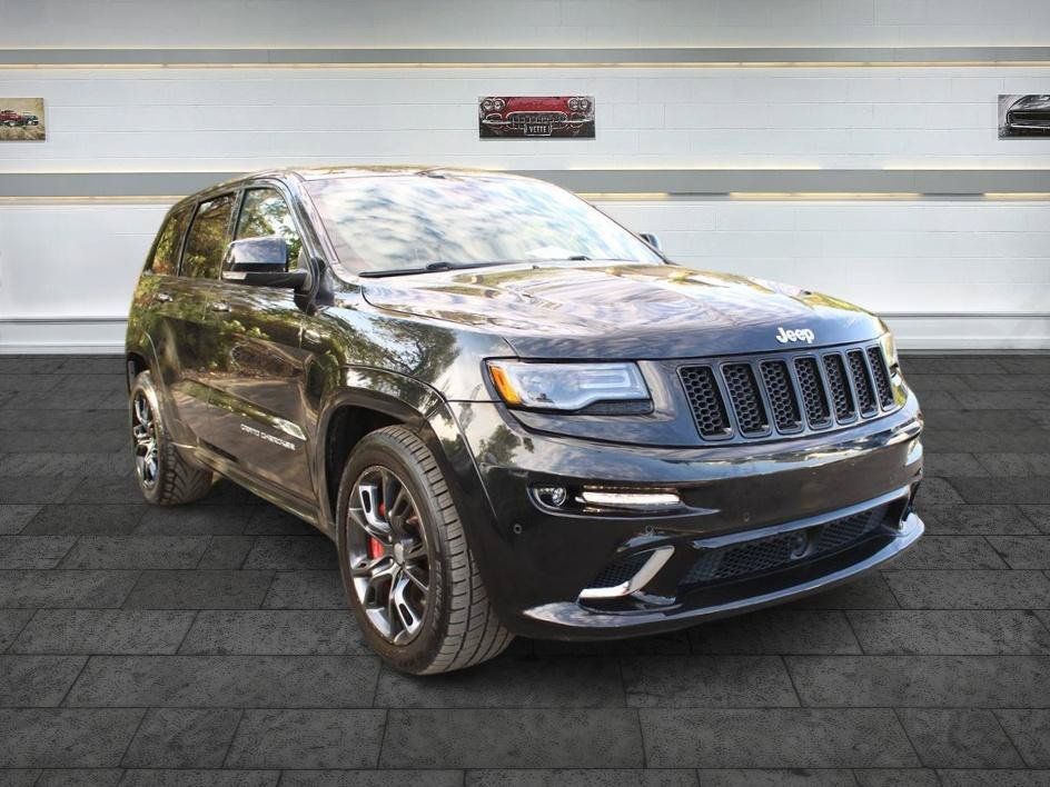 Used 2016 Jeep Grand Cherokee SRT AWD/4WD image 1