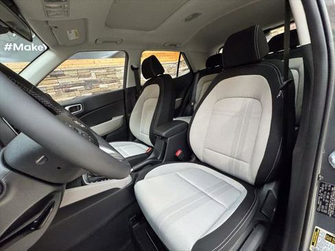 New 2026 Hyundai Venue SEL image 16