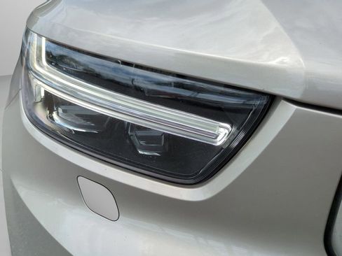 Used 2019 Volvo XC40 T5 Inscription AWD/4WD image 28