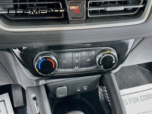 Used 2026 Chevrolet TrailBlazer LT FWD image 22