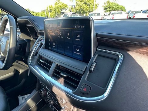 Used 2024 Chevrolet Tahoe Z71 AWD/4WD image 15