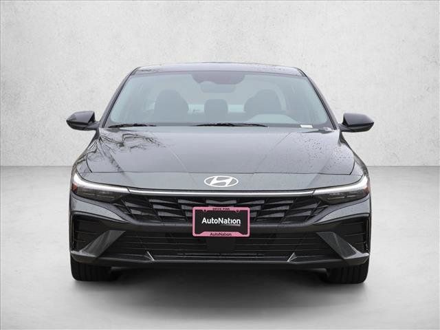Certified 2026 Hyundai Elantra SEL Sport Premium FWD image 2
