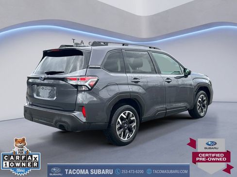 Certified 2025 Subaru Forester Premium AWD/4WD image 5