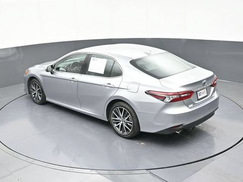 Used 2024 Toyota Camry XLE FWD image 58