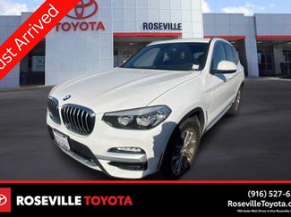 Used 2018 BMW X3 xDrive30i AWD/4WD video 1